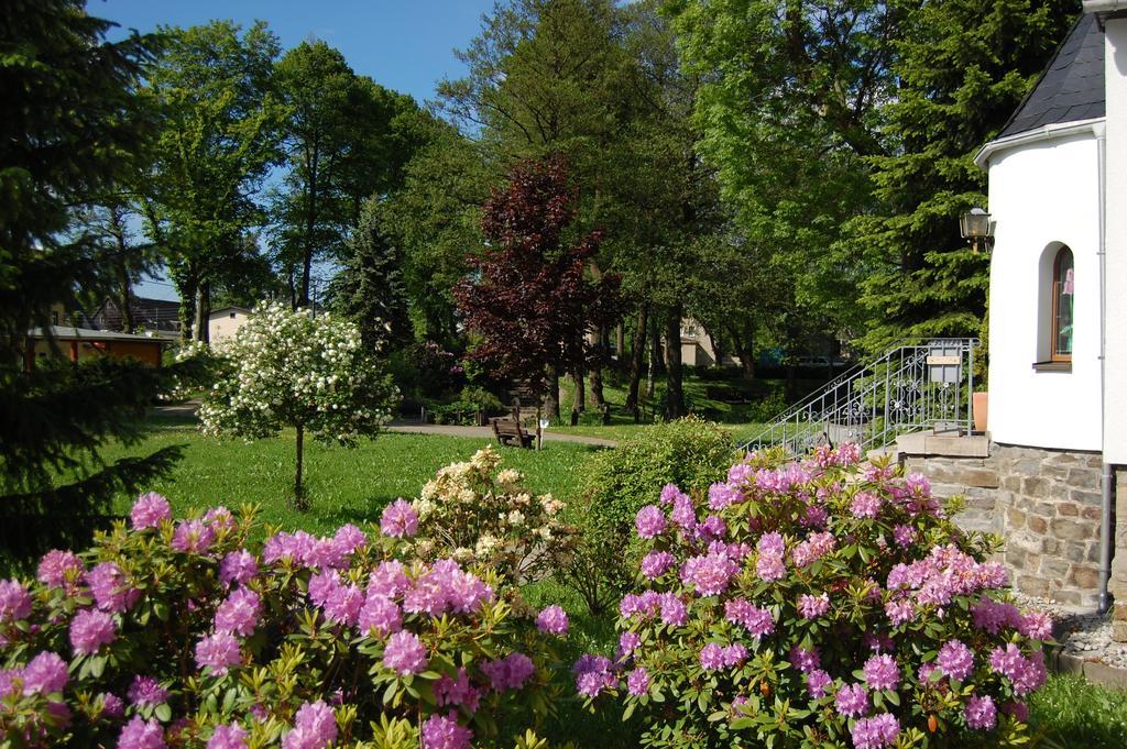 Landgasthof "Am Park" Crottendorf Екстер'єр фото